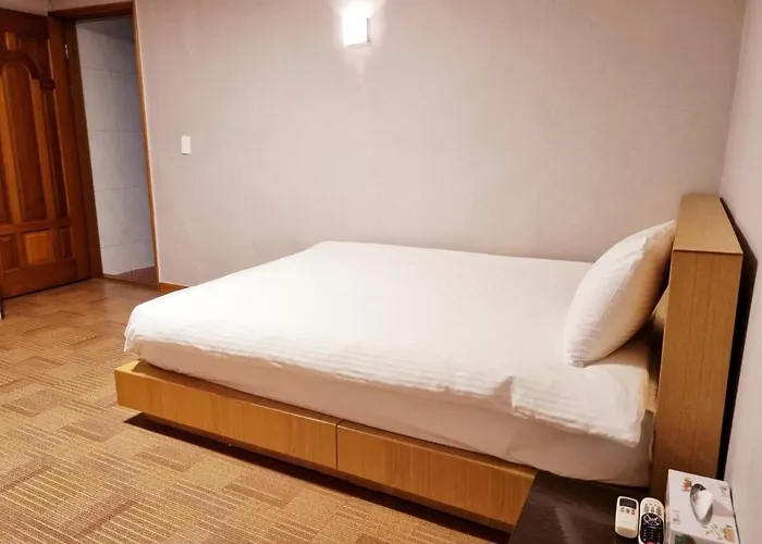 Hotel G