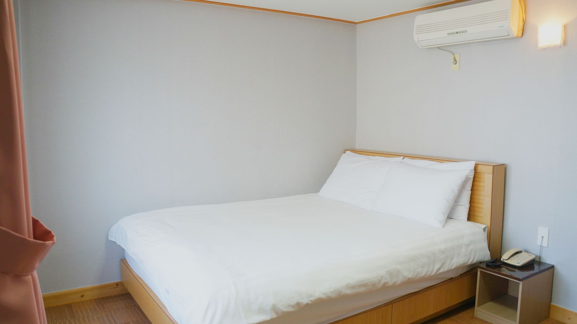 Hotel G 2*